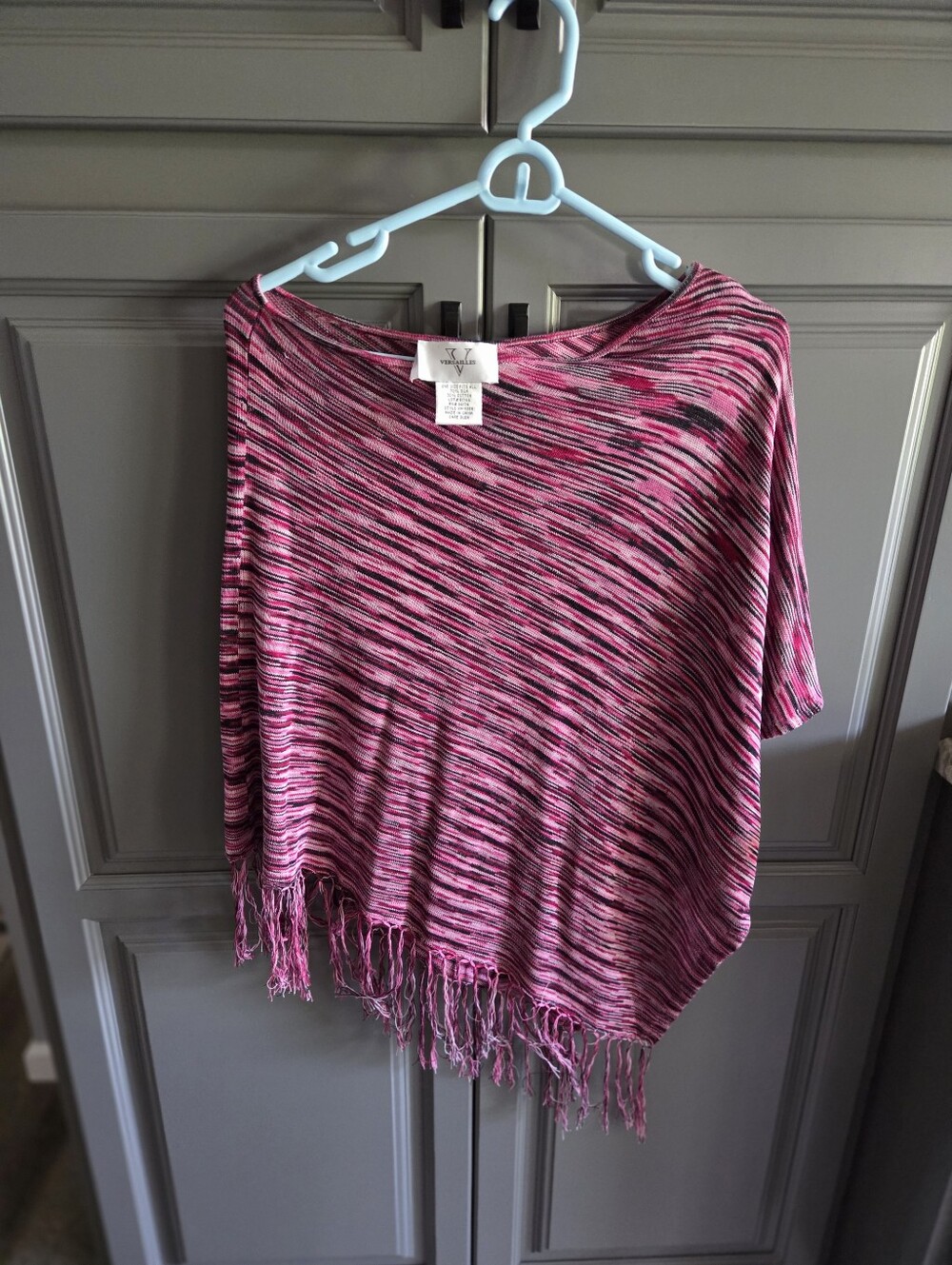 Cape Versailles 70% Silk And 30% Cotton Blend One Size Fits All Tag